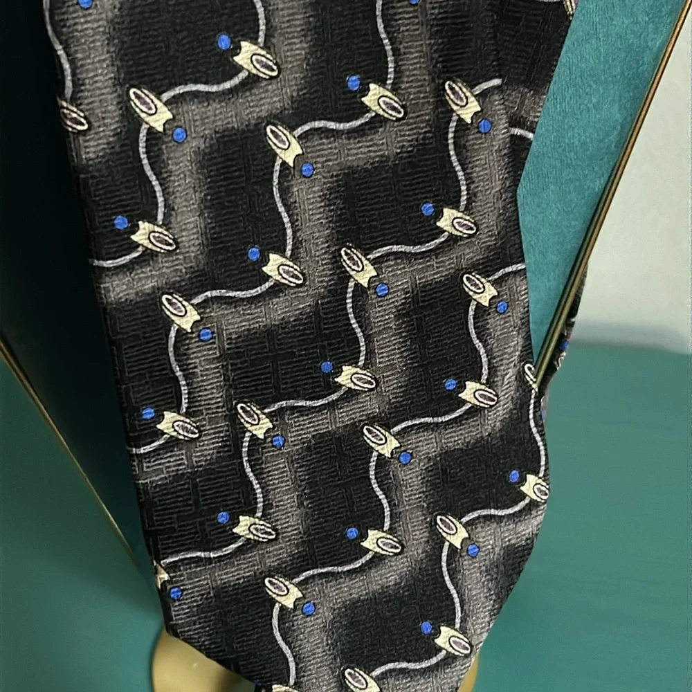 Matrix by Format Men’s Vintage Silk Necktie Black Gray Abstract Print - Picture 2 of 5